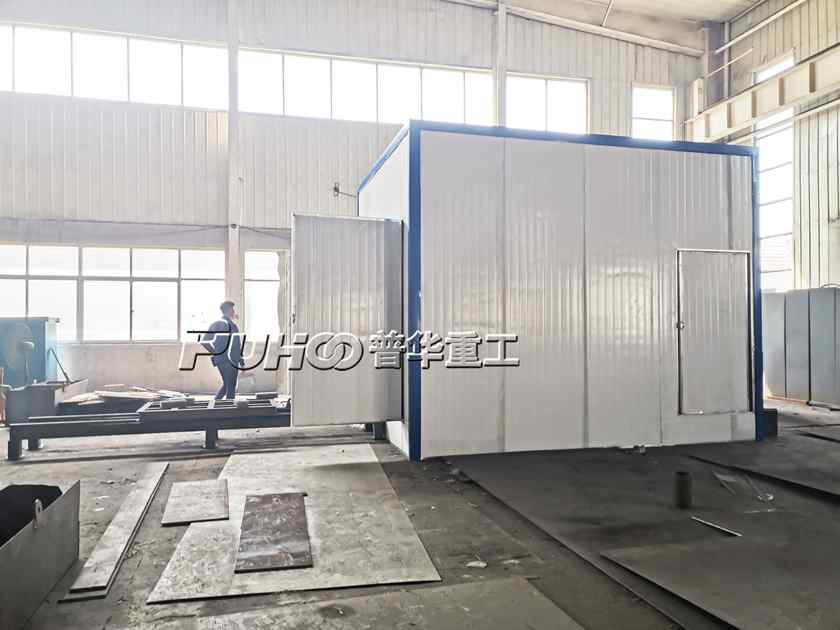 新加坡客户验收喷砂房现场-青岛普华重工
